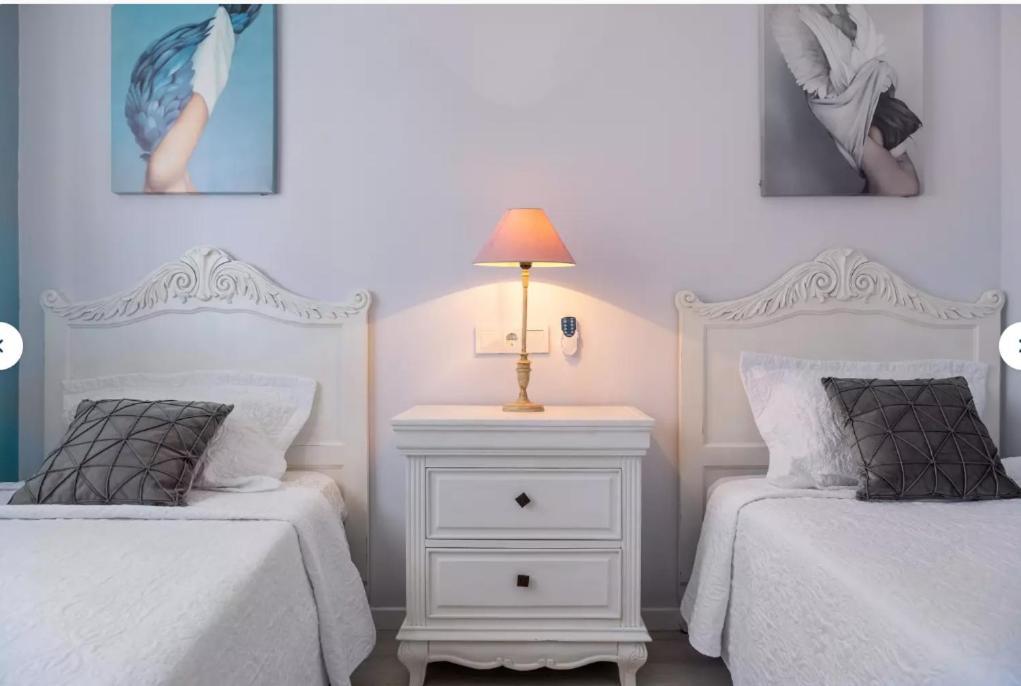 Apartamentos Lolitalola Holidays Salobrena Ngoại thất bức ảnh
